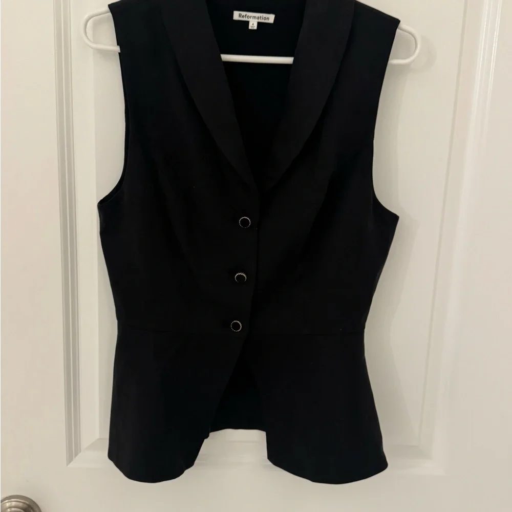 Reformation Black Vest with black/gold buttons - Picture 3 of 5